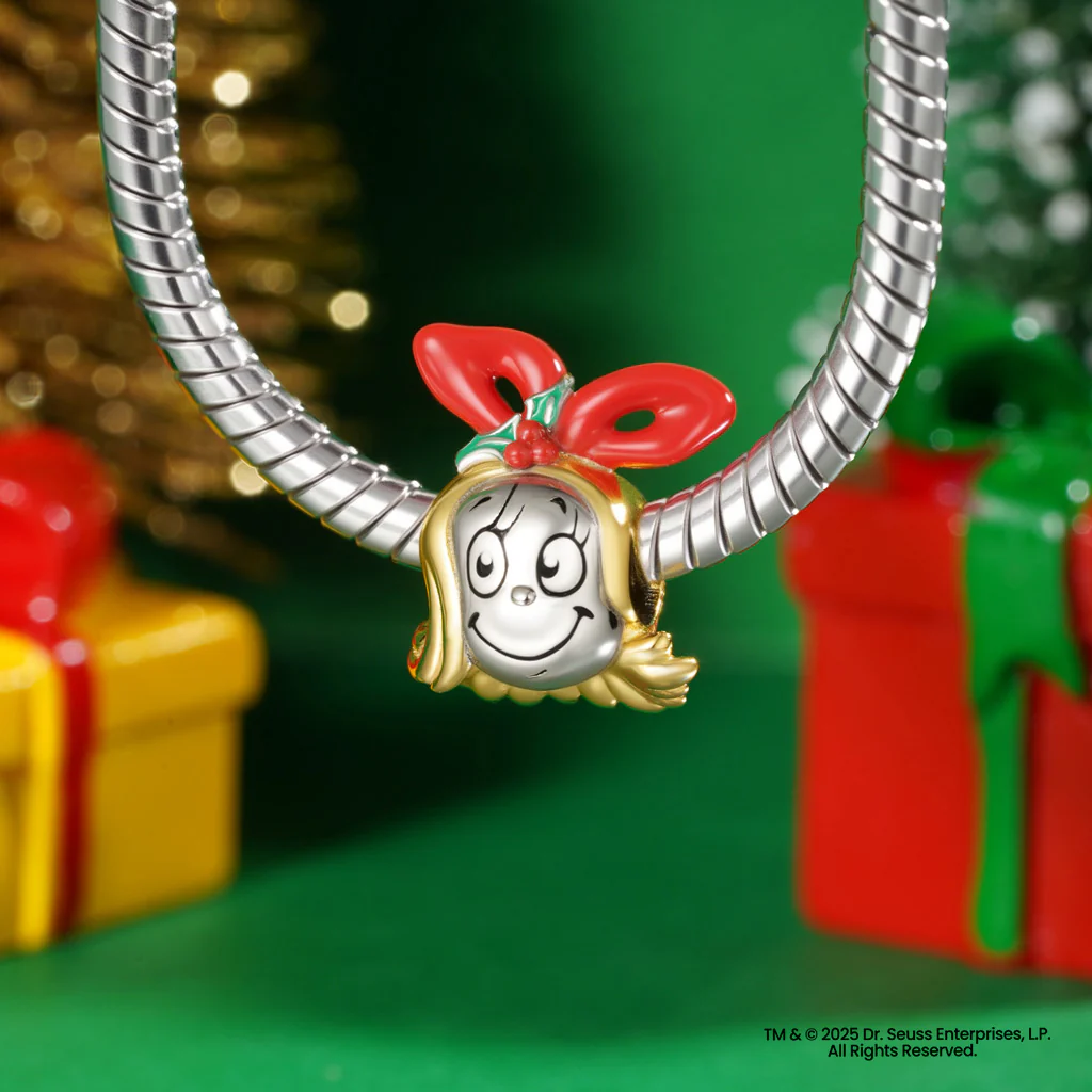 Gnoce Charms Cindy Lou Grinch - Image 3