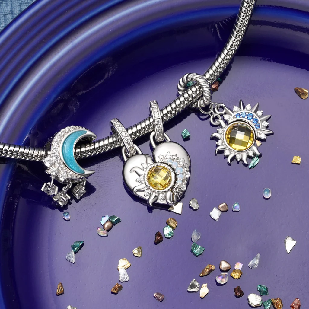 Gnoce Charms niebieskiego księżyca świecącego w ciemności - Image 3