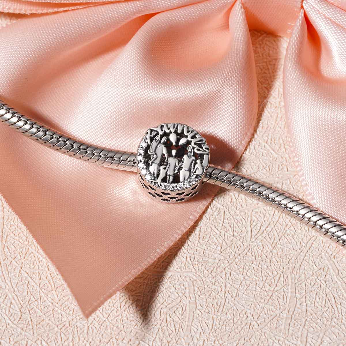 Charms szczęśliwej rodziny Gnoce - Image 3