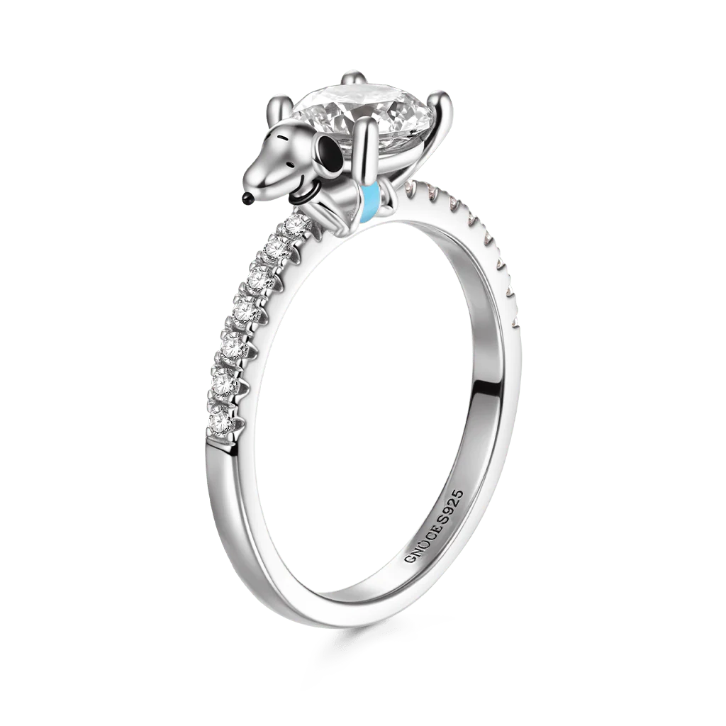 Gnoce Peanuts Snoopy niosący moissanite Round Cut Ring