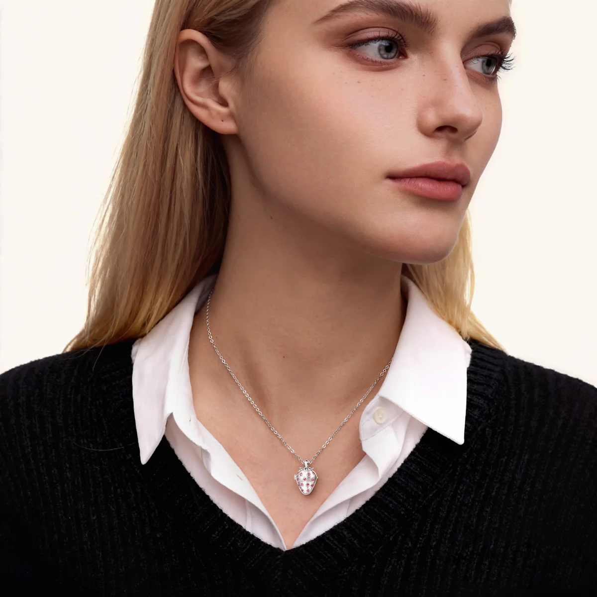 Gnoce Spersonalizowany naszyjnik locket w kształcie truskawki na zdjęcie z kamieniem szlachetnym i personalizowanym napisem - Image 3